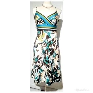 Ann Taylor sz 4 multi color summer dress
